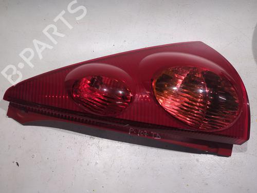 Right taillight PEUGEOT 107 (PM_, PN_) 1.4 HDi | BP23926224C35 