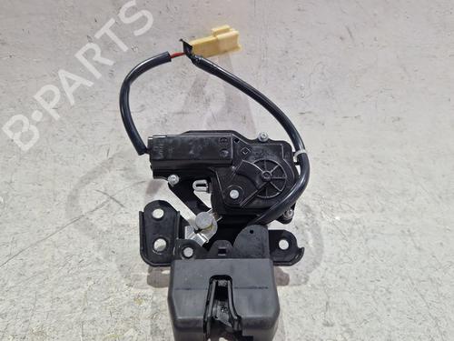 Used Tailgate lock TOYOTA AVENSIS Saloon (_T25_) 2.0 D-4D (CDT250_, CDT250R) (116 hp) 30831108