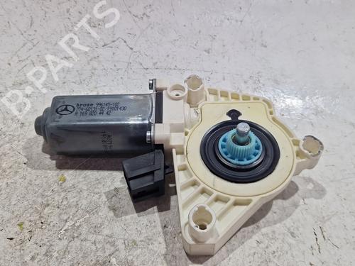 right-front-window-motor-mercedes-benz-a-class-w169-2004-2005-2006-2007-2008-2009-2010-2011-2012-32747642 main image