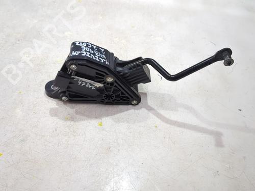 Used Pedal HONDA CIVIC VIII Hatchback (FN, FK) 2.2 CTDi (FK3) (140 hp) 26549700