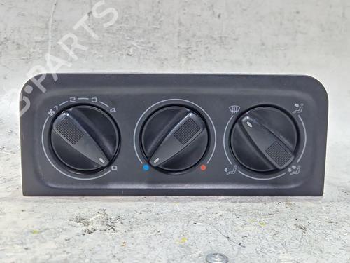 Used Climate control VW GOLF III (1H1) 1.6 (101 hp) 29876451
