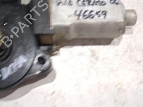 Right rear window motor KIA CERATO I Saloon (LD) 2.0 CRDi | BP24978588E22 