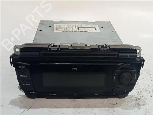 Bilradio SEAT LEON (1P1) 2.0 TDI 16V (140 hp) 23912628