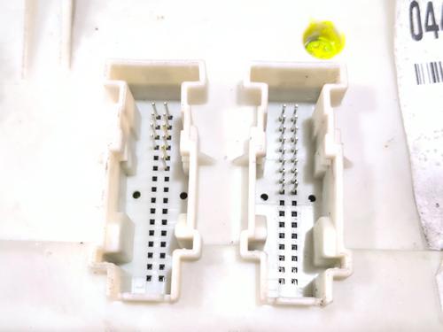 Fuse box FORD FOCUS II Turnier (DA_, FFS, DS) 1.6 TDCi | BP26673523E1 