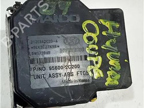 Used ABS pump HYUNDAI COUPE II (GK) 1.6 16V (105 hp) 23932520