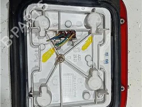 Right taillight PEUGEOT 205 II (20A/C) 1.0 | BP23922722C35 