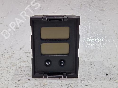 Used Display monitor OPEL VECTRA A (J89) 2.0 i Cat (F19, M19) (116 hp) 30656325