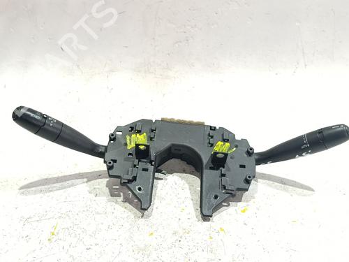Used Switch Switch CITROËN C5 III (RD_) 2.0 HDi 150 / BlueHDi 150 (RDRHEA, RDRHE8, RDAHRM,... (150 hp) 40080354 40080354