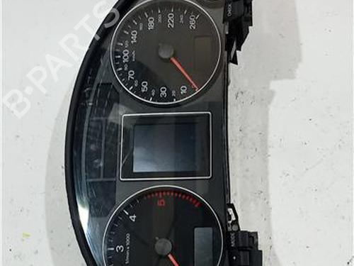 Used Instrument cluster AUDI A4 B7 (8EC) 2.0 TDI 16V (140 hp) 23920323