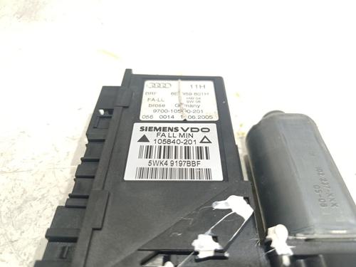 Right front window motor AUDI A4 B7 (8EC) 2.0 TDI 16V | BP39226644E20 - Image 5