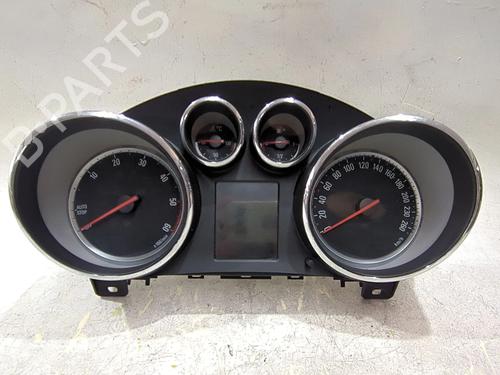 Used Instrument cluster OPEL ASTRA J GTC [2011-2018]  28009714