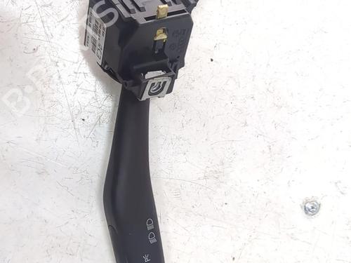 Forlygtekontakt VW GOLF V (1K1) 1.9 TDI (105 hp) 26001102