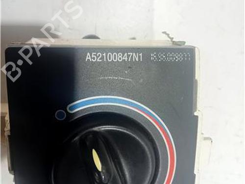 Climate control RENAULT MEGANE II Saloon (LM0/1_) 1.9 dCi | BP23932151I5 