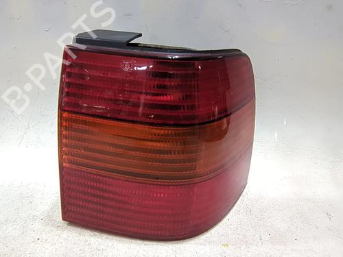 Used Right taillight VW PASSAT B3/B4 (3A2, 35I) 1.9 TD (75 hp) 26953279