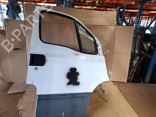 Used Right front door Right front door IVECO DAILY V Van 35C15 V, 40C15 V, 45C15 V, 50C15 V, 60C15 V,65C15 V (146 hp) 40219535 40219535