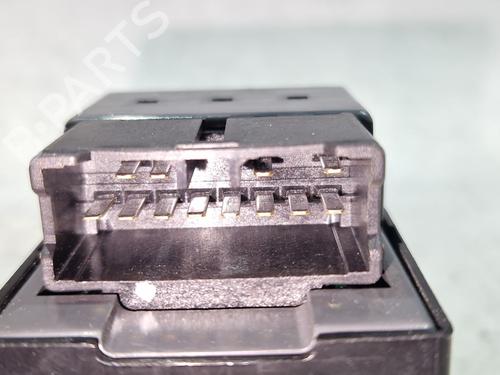 Fensterheberschalter links vorne CHEVROLET REZZO MPV (U100) 1.6 | BP30533531I27