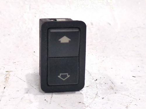 Comutador vidro frente direito BMW 5 (E39) 530 d (193 hp) 32281357