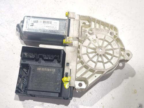 Right front window motor SEAT LEON (1P1) 1.9 TDI | BP23928319E20 