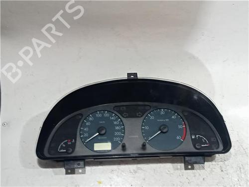 Used Instrument cluster CITROËN XSARA (N1) 1.9 TD (90 hp) 24967588