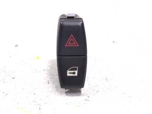 Used Warning switch Warning switch BMW 5 (E60) 530 d (218 hp) 33715138 33715138
