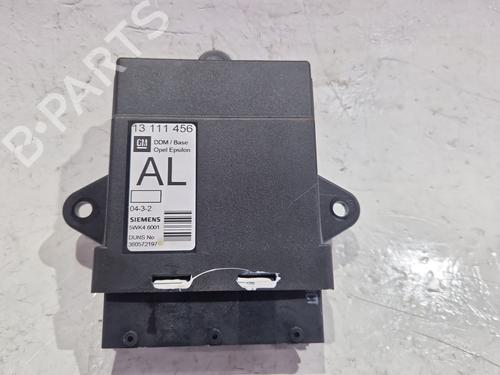 Modulo elettronico Modulo elettronico OPEL VECTRA C GTS (Z02) 2.2 DTI 16V (F68) (125 hp) 33618836 33618836