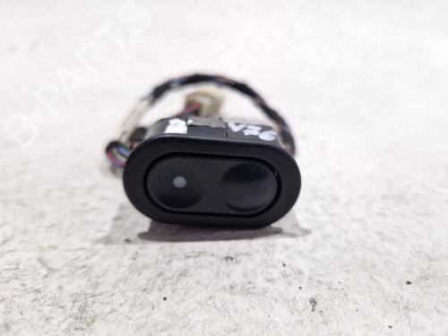 Right front window switch OPEL CORSA B (S93) 1.7 D (F08, F68, M68) 90389337