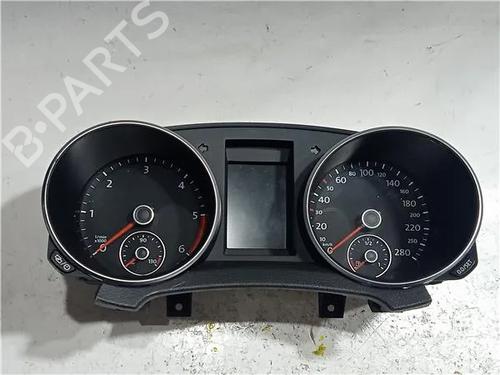 Used Instrument cluster VW GOLF VI (5K1) 1.6 TDI (105 hp) 23915495