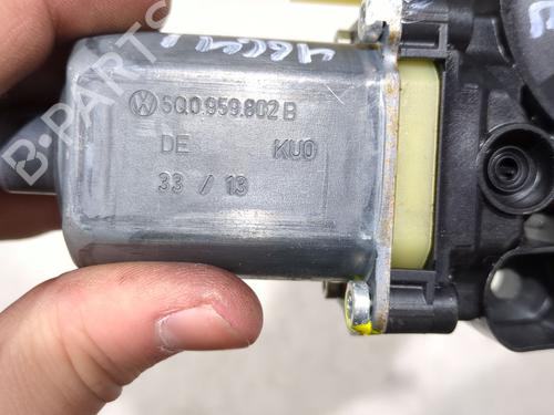 Right front window motor VW GOLF VII Variant (BA5, BV5) 2.0 GTD | BP23928067E20 