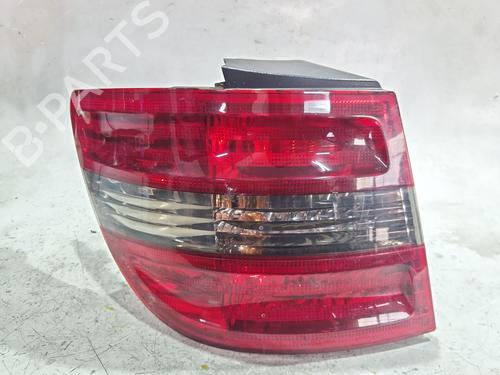 Used Left taillight Left taillight 34276653 34276653