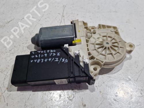 left-front-window-motor-seat-toledo-ii-1m2-1998-1999-2000-2001-2002-2003-2004-2005-2006-34621479 main image