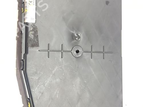 Used Fuse box RENAULT MEGANE II (BM0/1_, CM0/1_) [2001-2012]  26001142