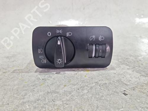 Used Headlight switch Headlight switch NISSAN VANETTE Bus (C22) 2.0 D (67 hp) 33931121 33931121