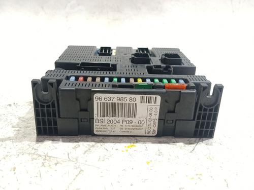 Scatola fusibili Scatola fusibili CITROËN C4 I (LC_) 1.6 16V (109 hp) 40063028 40063028