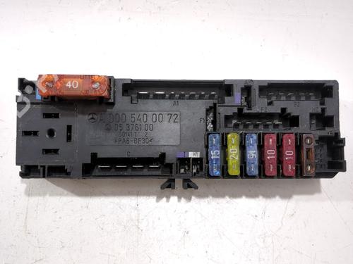 Used Fuse box MERCEDES-BENZ E-CLASS (W210) E 320 (210.055) (220 hp) 26674019
