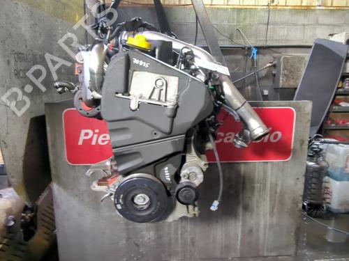 Motor Motor RENAULT CLIO III (BR0/1, CR0/1) 1.5 dCi (BR17, CR17) (86 hp) 33955618 33955618