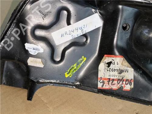 Left rear suspension arm MITSUBISHI CARISMA (DA_) 1.6 (DA1A) | BP23923993M14 
