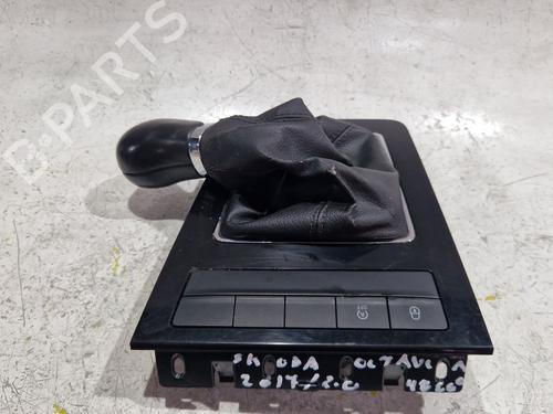 Used Gear lever Gear lever SKODA OCTAVIA III Combi (5E5, 5E6) 2.0 TDI (150 hp) 34265217 34265217