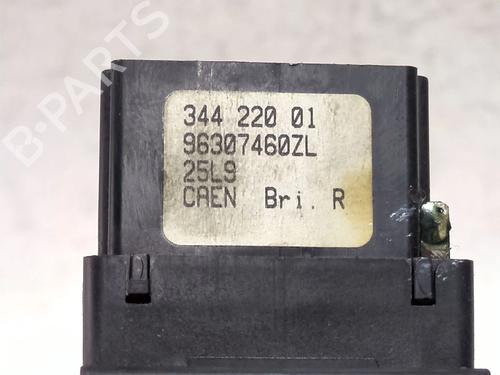 Steering column stalk PEUGEOT 206 Hatchback (2A/C) 1.9 D | BP29054226I23 