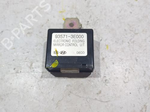 Module électronique KIA SORENTO I (JC) 2.5 CRDi 4WD (140 hp) 23902179