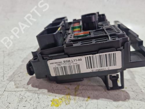 Fuse box CITROËN C5 III (RD_) 1.6 HDi 110 (RD9HZC) | BP36499748E1 - Image 2