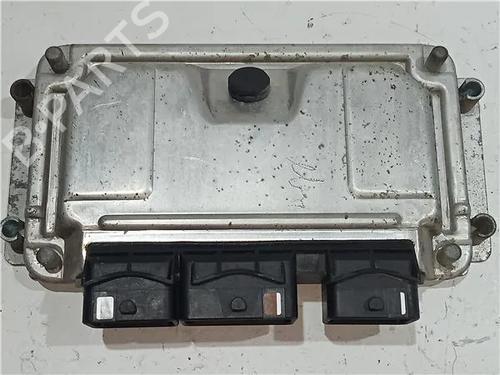 Used Electronic module CITROËN XSARA PICASSO (N68) 1.6 HDi (109 hp) 23919157