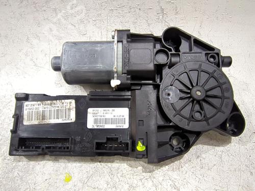 Used Left front window motor RENAULT GRAND SCÉNIC III (JZ0/1_) 1.9 dCi (JZ0J, JZ0N, JZ1K, JZ1S) (131 hp) 29221452