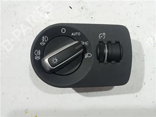 Used Switch AUDI Q3 (8UB, 8UG) 2.0 TDI quattro (177 hp) 23917710