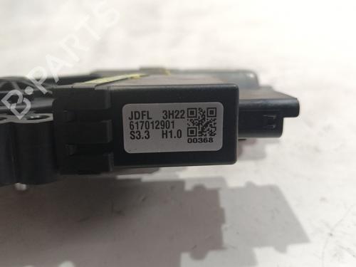 Left front window motor KIA CEE'D (JD) 1.4 CRDi 90 | BP37088792E21 - Image 3