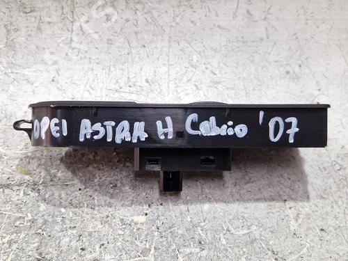 Interrupteur de vitre avant droite OPEL ASTRA H TwinTop (A04) 1.9 CDTi (L67) | BP29876521I26