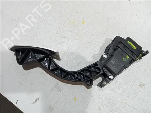 Pedal FORD FOCUS II (DA_, HCP, DP) 2.0 TDCi (133 hp) 23907058