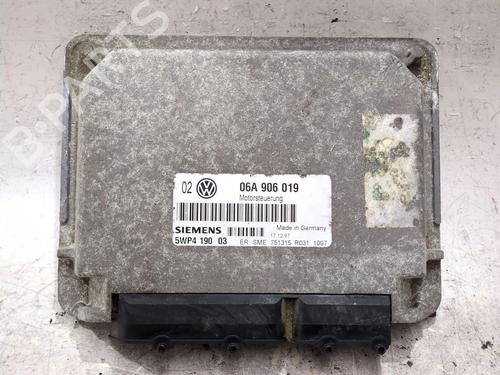 Modulo electronico VW GOLF IV (1J1) 1.6 (100 hp) 28694582