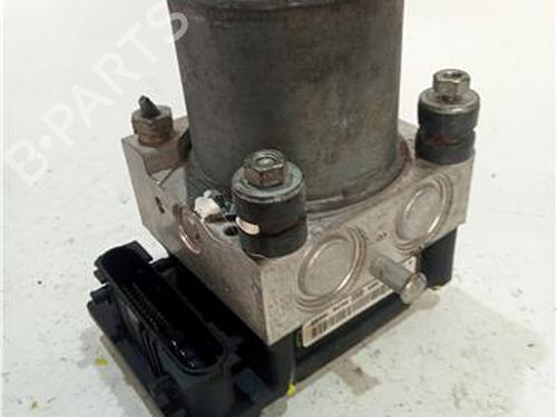 ABS FORD MONDEO III Saloon (B4Y) 2.0 16V DI / TDDi / TDCi (90 hp) 23932322