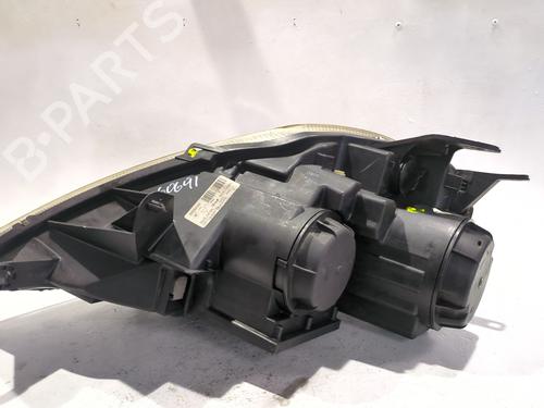 Right headlight CITROËN C8 (EA_, EB_) 2.0 HDi 135 | BP29994490C29 