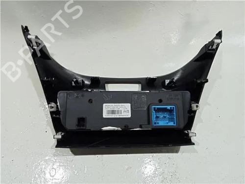 Climate control PEUGEOT 2008 I (CU_) 1.6 BlueHDi 120 | BP24968024I5